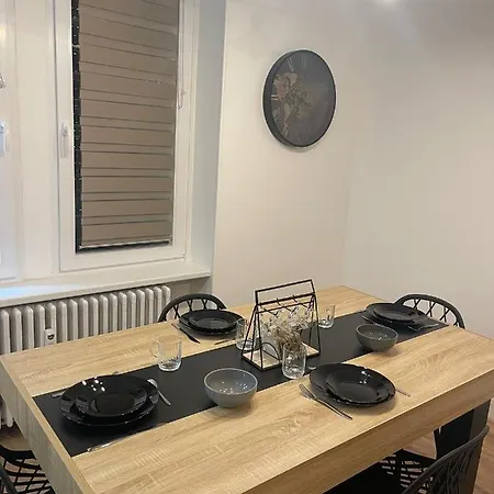 3p Rdc Orangerie- Parlement Europeen Apartmán